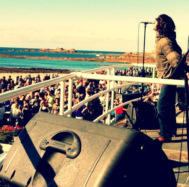 Liar Gallagher live photo 2